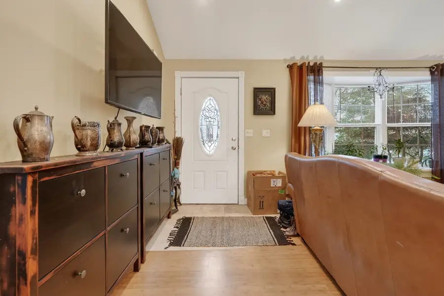 1748 N Windsor Drive, Arlington Heights, IL 60004 - Image #2