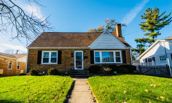 218 S Fairfield Avenue, Lombard, IL 60148