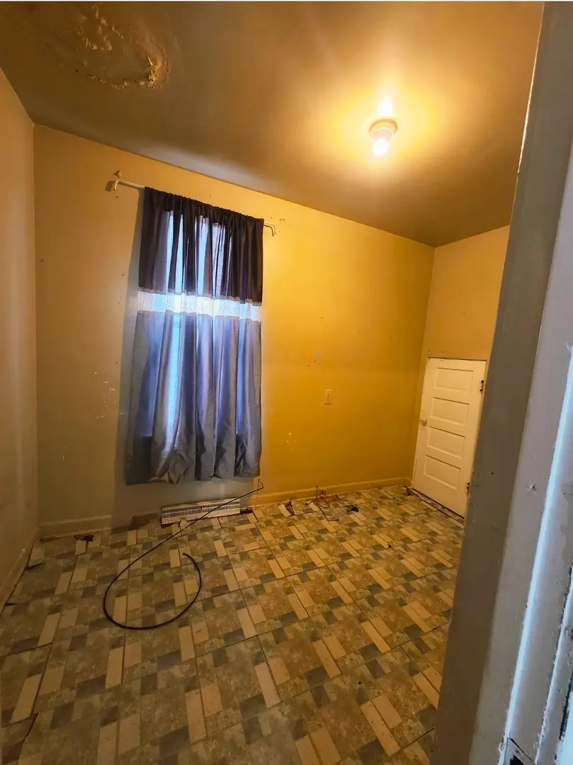 25 E 117th Place, Chicago, IL 60628 - Image #3