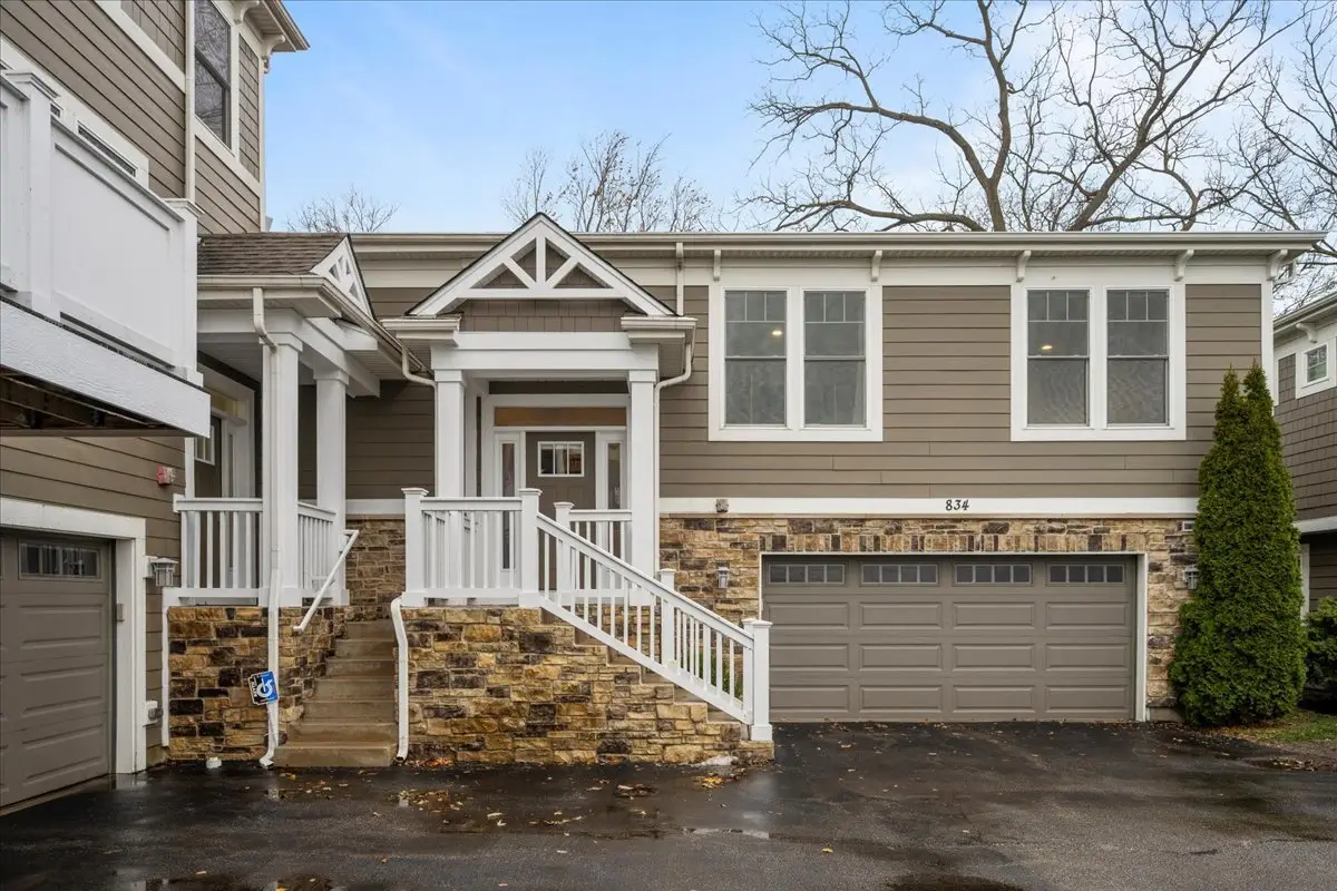 834 Chestnut Street, Deerfield, IL 60015 - Image #1