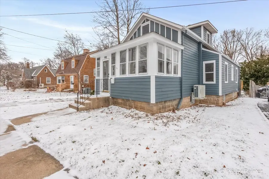 712 S 5th Street, Saint Charles, IL 60174 - Image #2