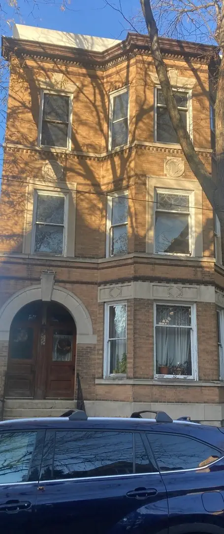 2042 W Walton Street, Chicago, IL 60622 - Image #1