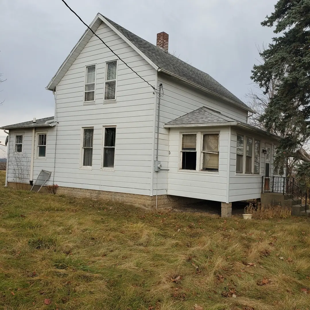 475 N 1900 East Road, Milford, IL 60953 - Image #1