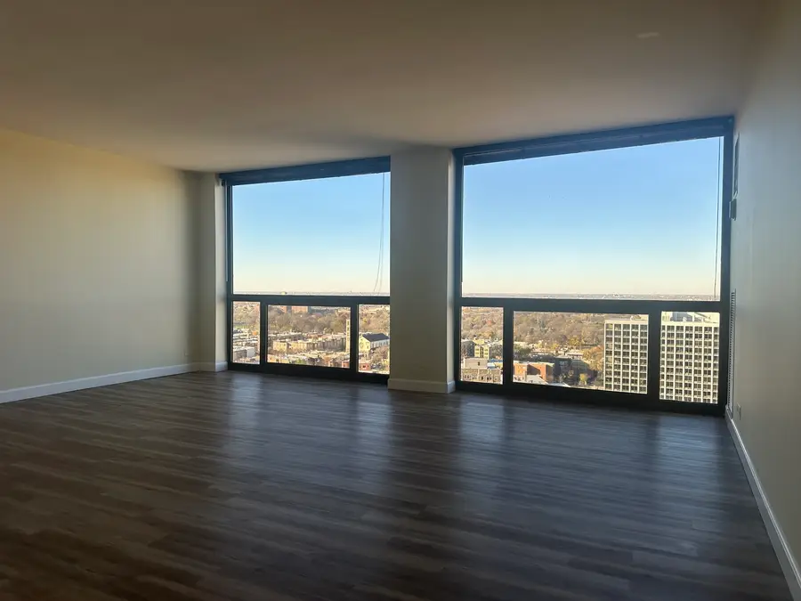 4343 N Clarendon Avenue #2505, Chicago, IL 60613 - Image #2