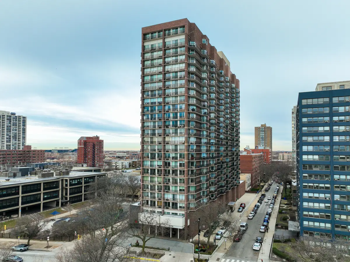 4170 N Marine Drive #10D, Chicago, IL 60613 - Image #1