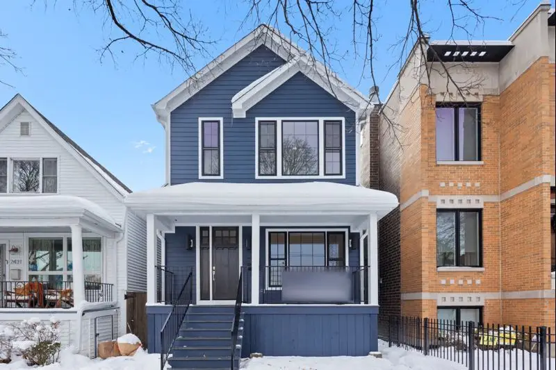 2433 W Cuyler Avenue, Chicago, IL 60618 - Image #1