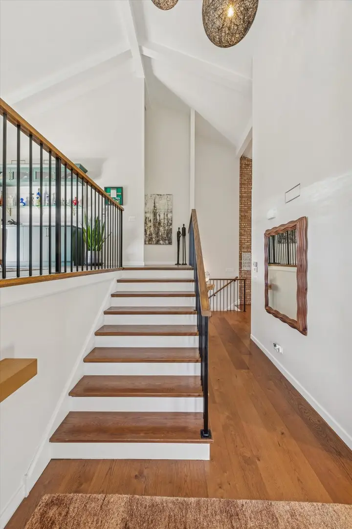 165 Briarwood North, Oak Brook, IL 60523 - Image #3