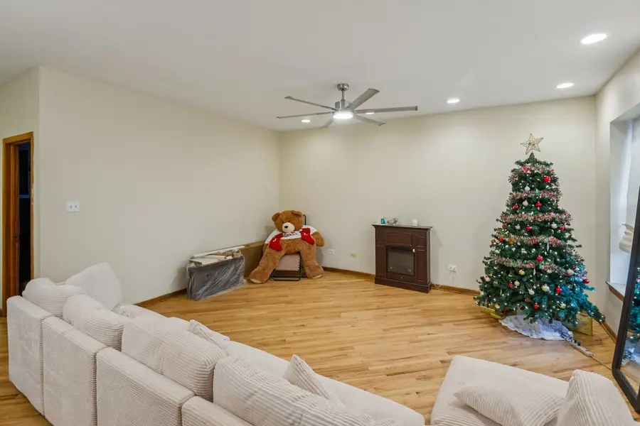 5014 S Prairie Avenue #1, Chicago, IL 60615 - Image #3