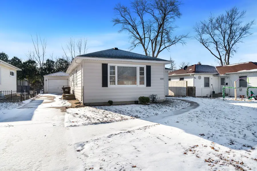 2328 Pierce Avenue, Rockford, IL 61103 - Image #2
