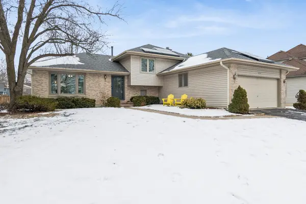 570 Boardman Circle, Bolingbrook, IL 60440