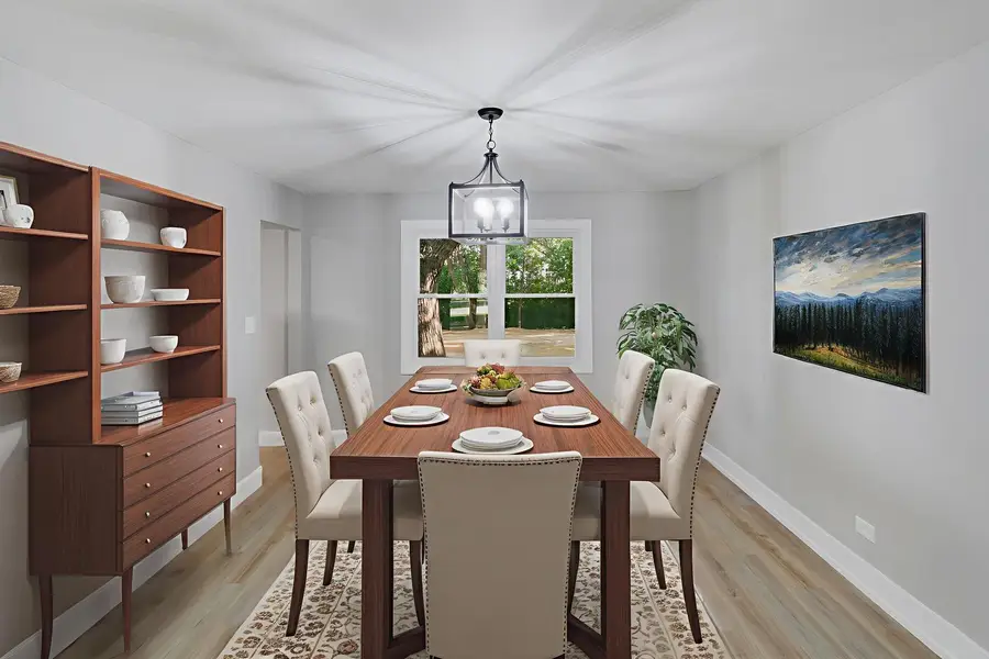 28W555 Leverenz Road, Naperville, IL 60564 - Image #3