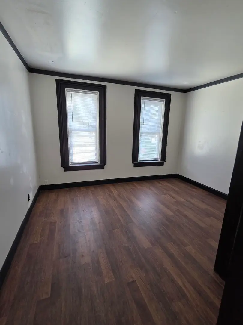 525 S Lasalle Street, Aurora, IL 60505 - Image #3