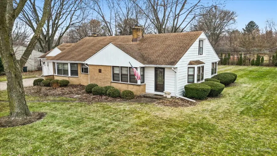 123 Dundee Avenue, East Dundee, IL 60118 - Image #2