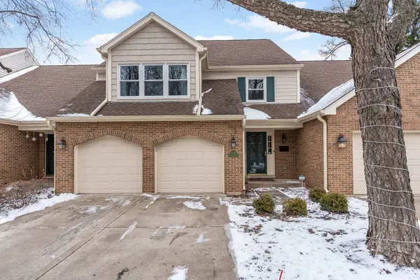 Address Withheld By Seller, Naperville, IL 60563