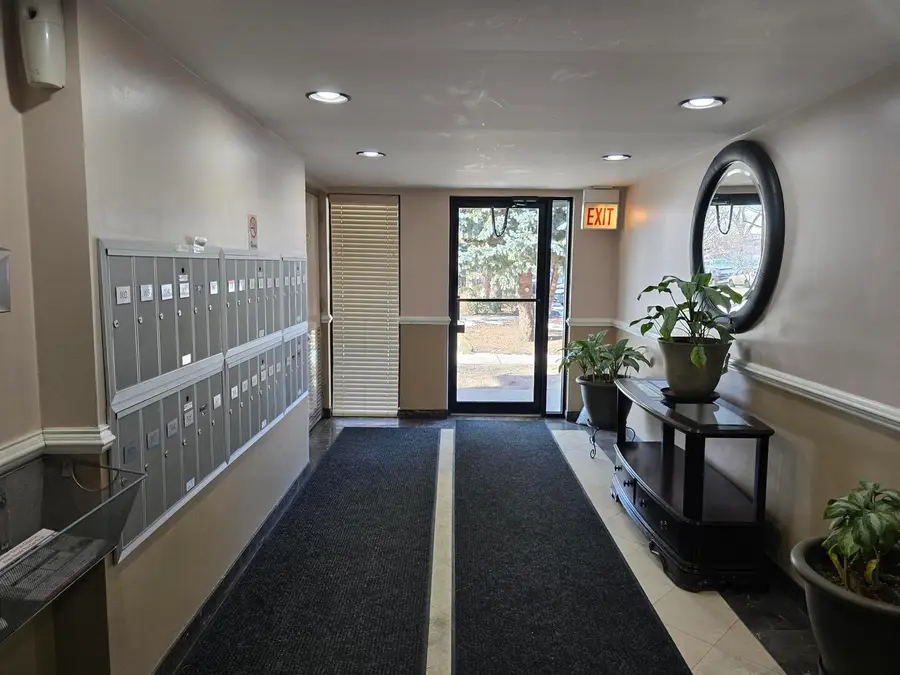 6400 N Ridge Boulevard #404, Chicago, IL 60626 - Image #3