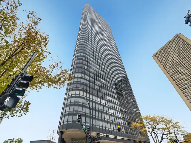 5415 N Sheridan Road #5305, Chicago, IL 60660 - #1