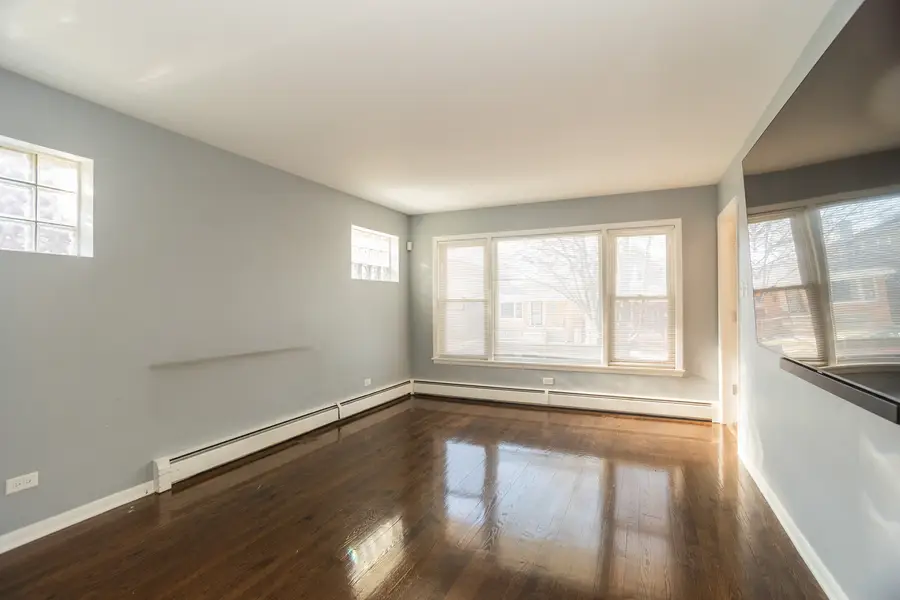 4509 S Komensky Avenue, Chicago, IL 60632 - Image #2