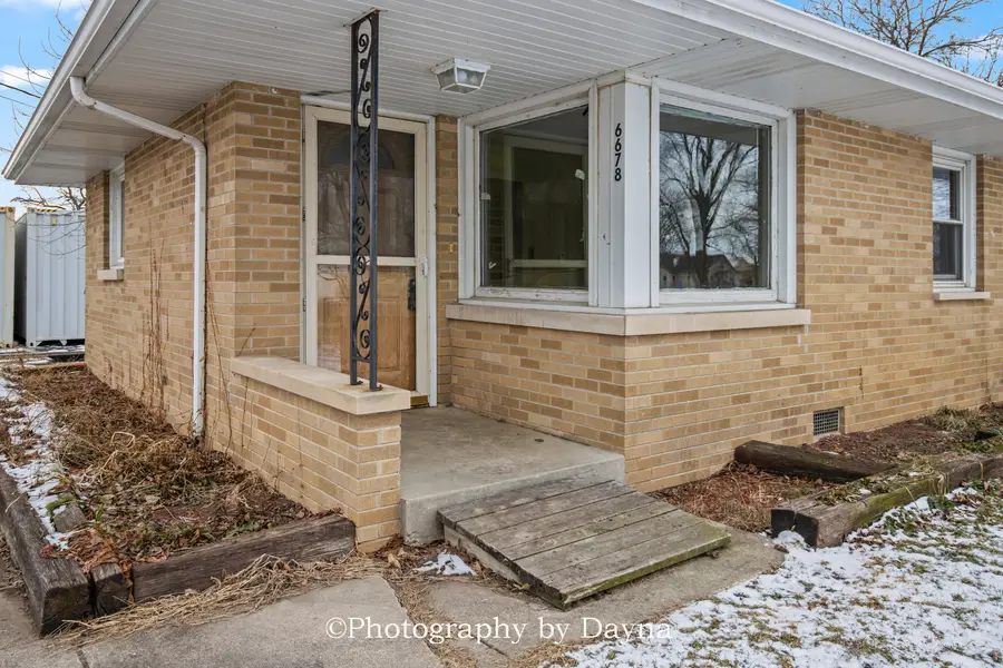 6678 S State Route 1, Saint Anne, IL 60964 - Image #2
