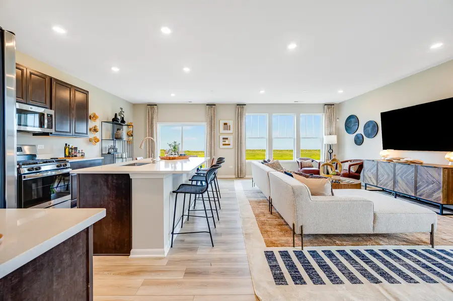 271 Red Oak Circle, Volo, IL 60020 - Image #3