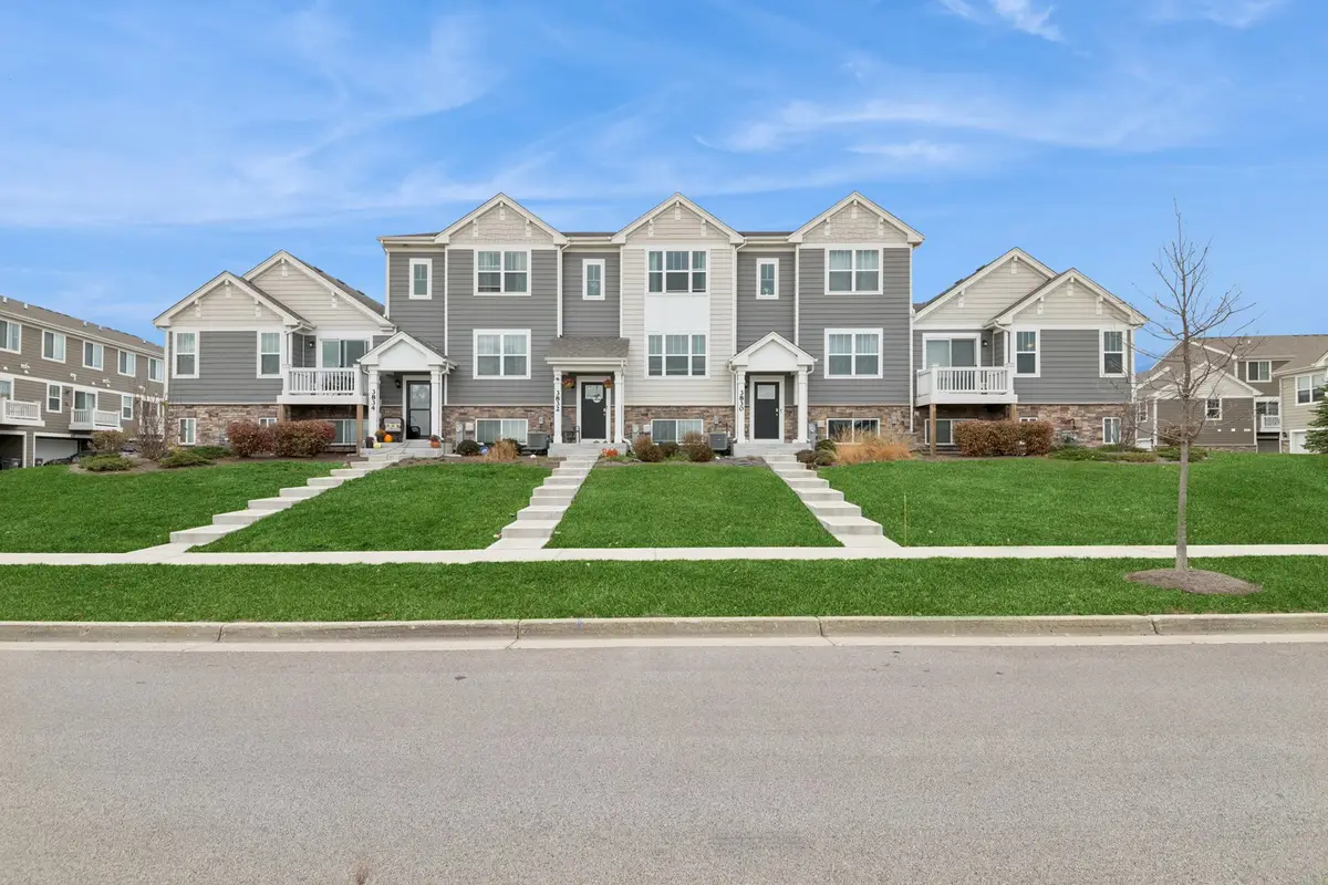 3828 Gansett Parkway, Elgin, IL 60124 - #1