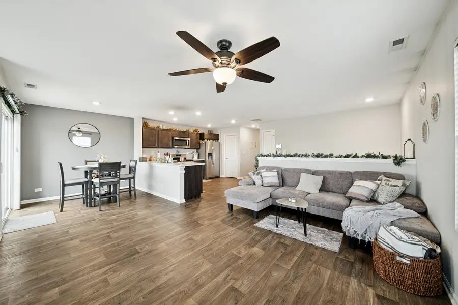 3828 Gansett Parkway, Elgin, IL 60124 - #3