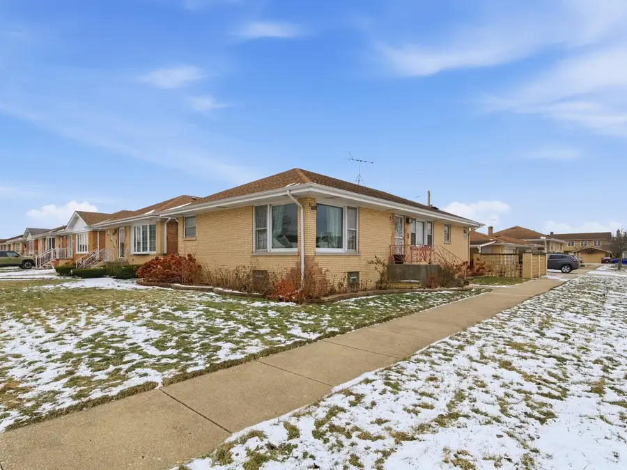 4724 N Ozark Avenue, Norridge, IL 60706 - Image #3