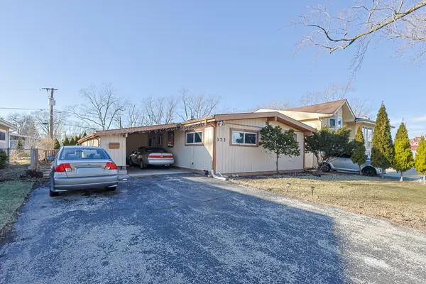 372 Nancy Lane, Wheeling, IL 60090