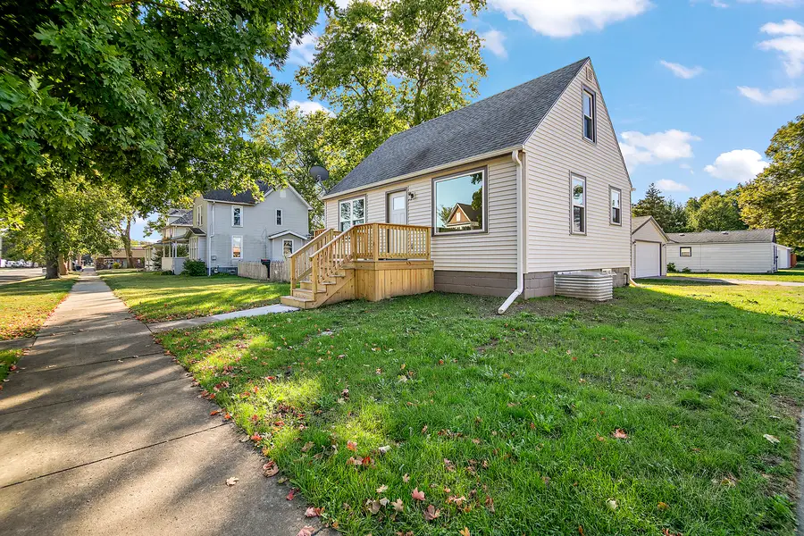 195 N Michigan Avenue, Bradley, IL 60915 - Image #2