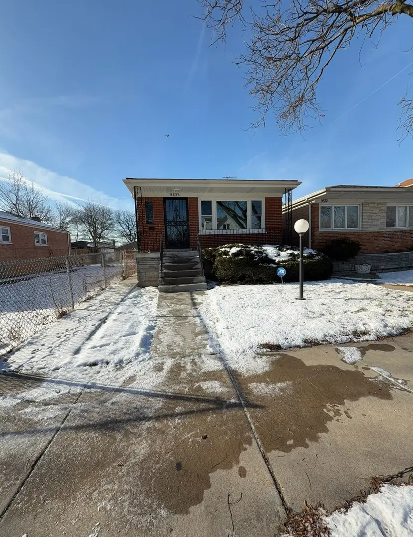 9534 S Yale Avenue, Chicago, IL 60628 - Image #3