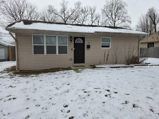 34 Cardinal Lane, Carpentersville, IL 60110 - Image #1