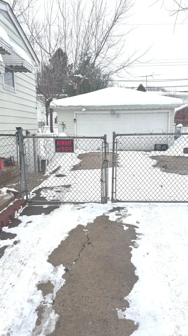 360 Tee Lane, Carpentersville, IL 60110 - Image #2