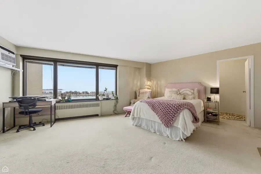 3100 N Lake Shore Drive #1313, Chicago, IL 60657 - Image #3