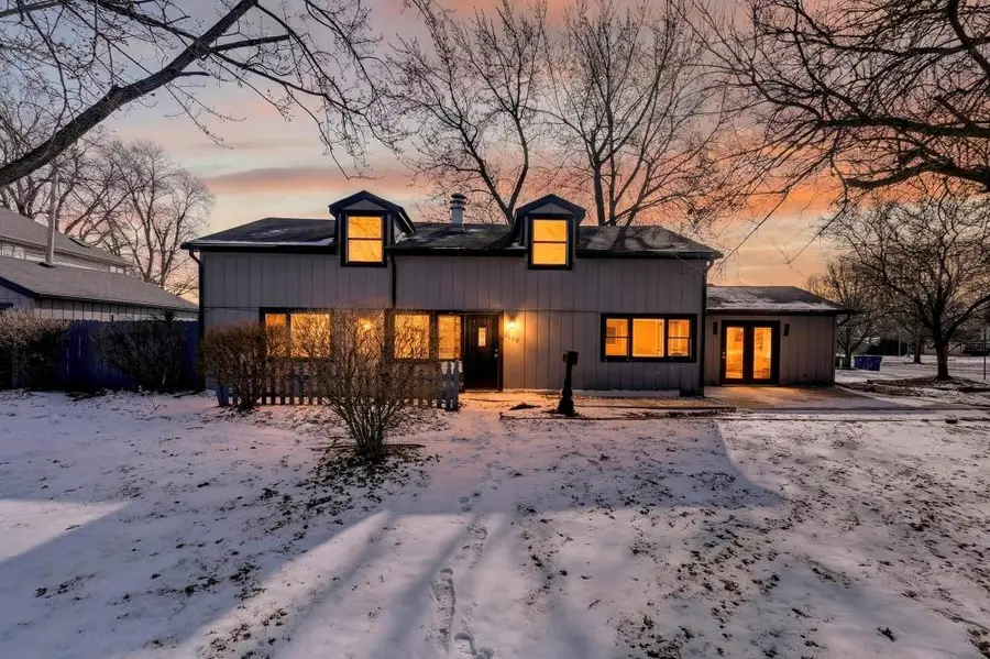 5016 Oak Center Drive, Oak Lawn, IL 60453 - Image #2