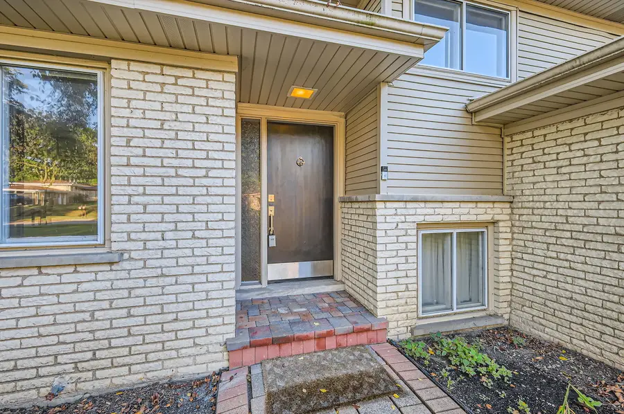 271 S Cedar Avenue, Wood Dale, IL 60191 - Image #3