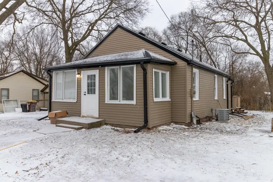 821 Sawyer Road, Rockford, IL 61109 - Image #3