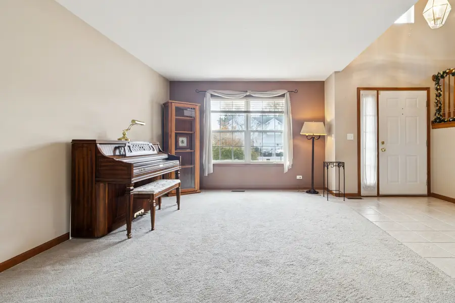 4535 Heron Drive, Lake In The Hills, IL 60156 - Image #3