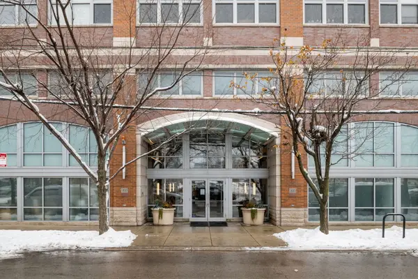 933 W Van Buren Street #508, Chicago, IL 60607