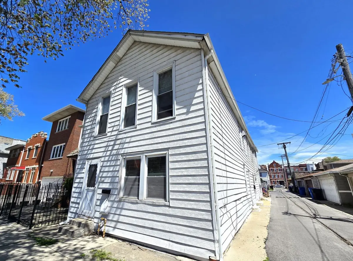 2631 S Shields Avenue, Chicago, IL 60616 - Image #1