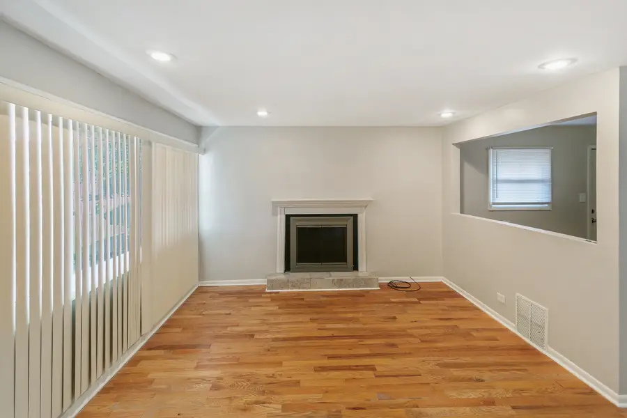 12138 S Elizabeth Street, Chicago, IL 60643 - Image #2