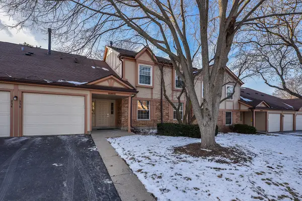 252 Appletree Court, Buffalo Grove, IL 60089