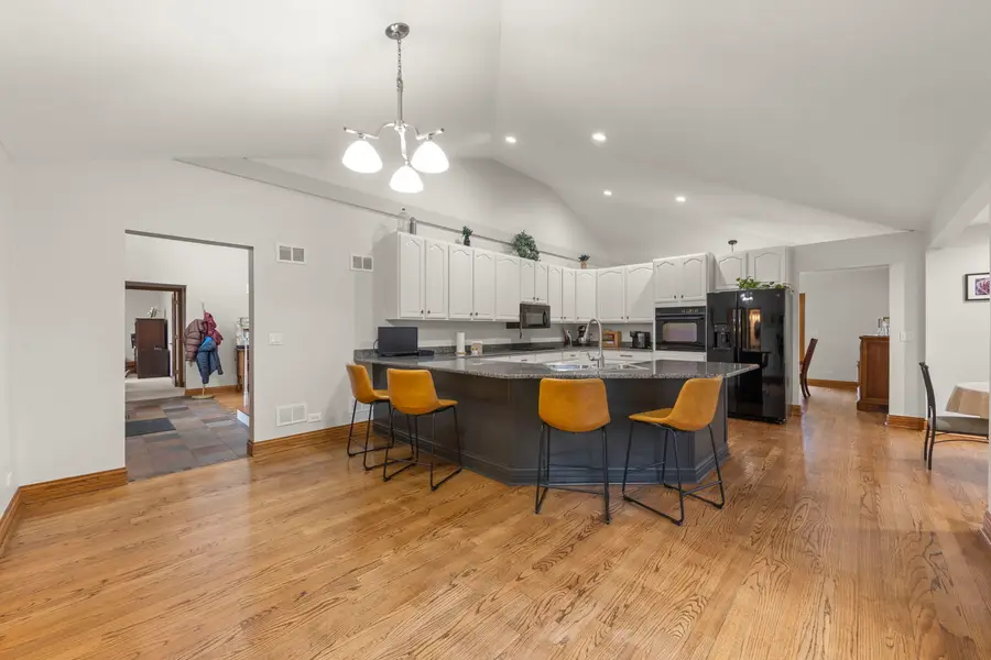 393 E 16th Place, Lombard, IL 60148 - Image #3