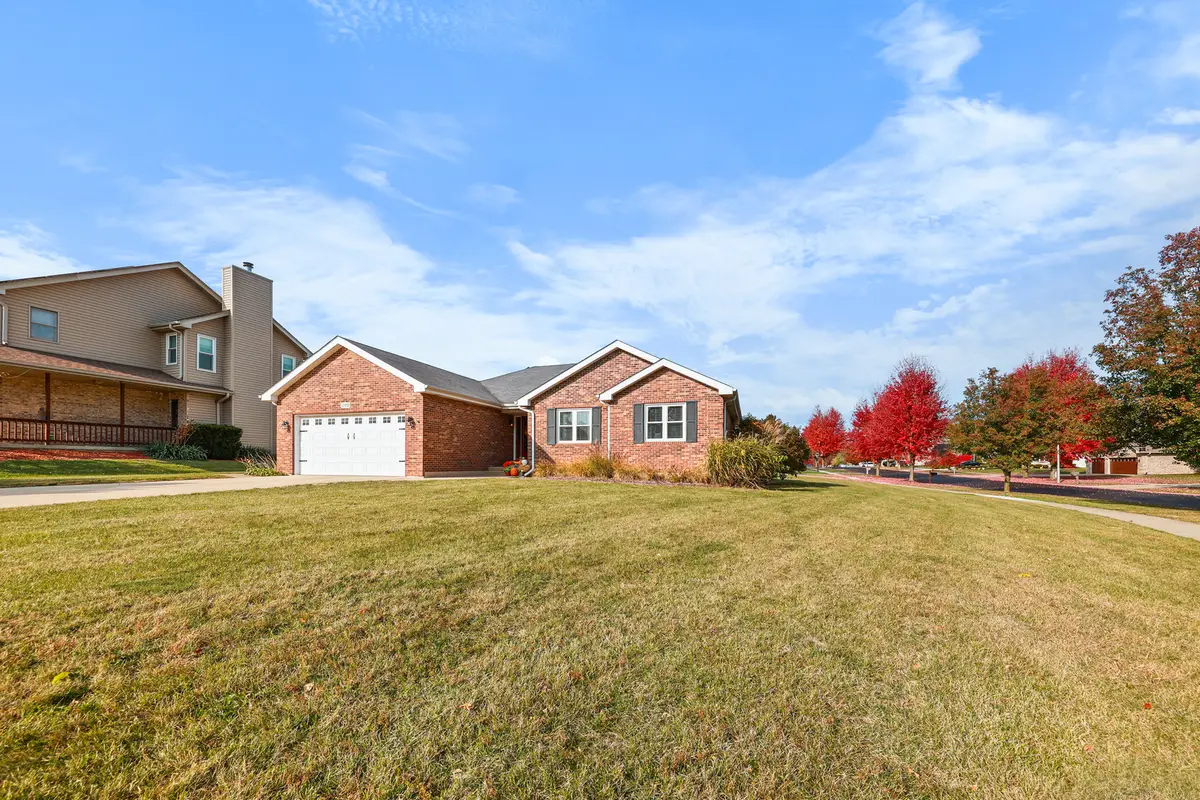 25032 W Mcmillin Drive, Channahon, IL 60410 - Image #1