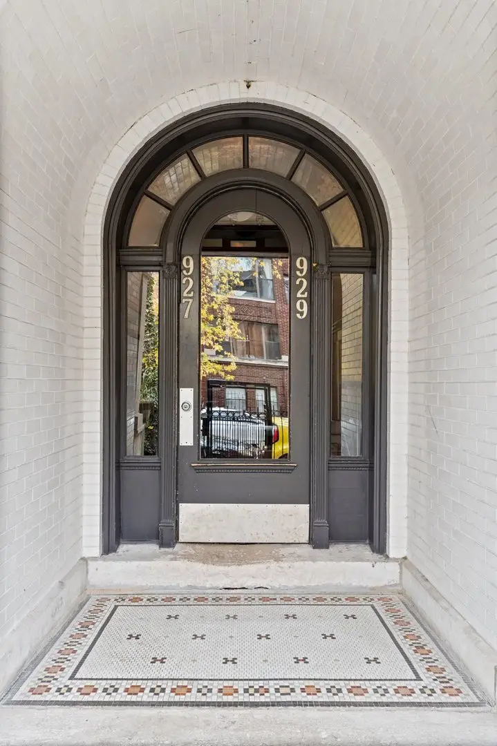 Address Withheld By Seller, Chicago, IL 60613 - Image #2