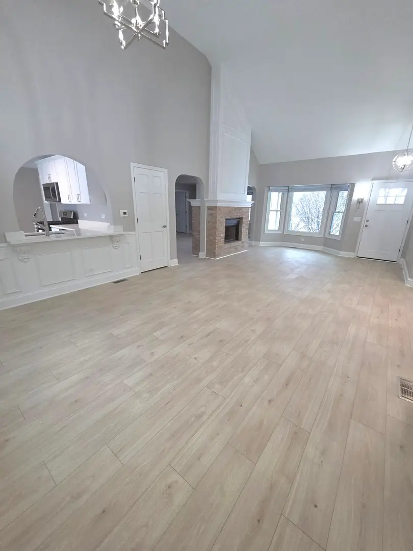 Address Withheld By Seller, Naperville, IL 60564 - Image #3