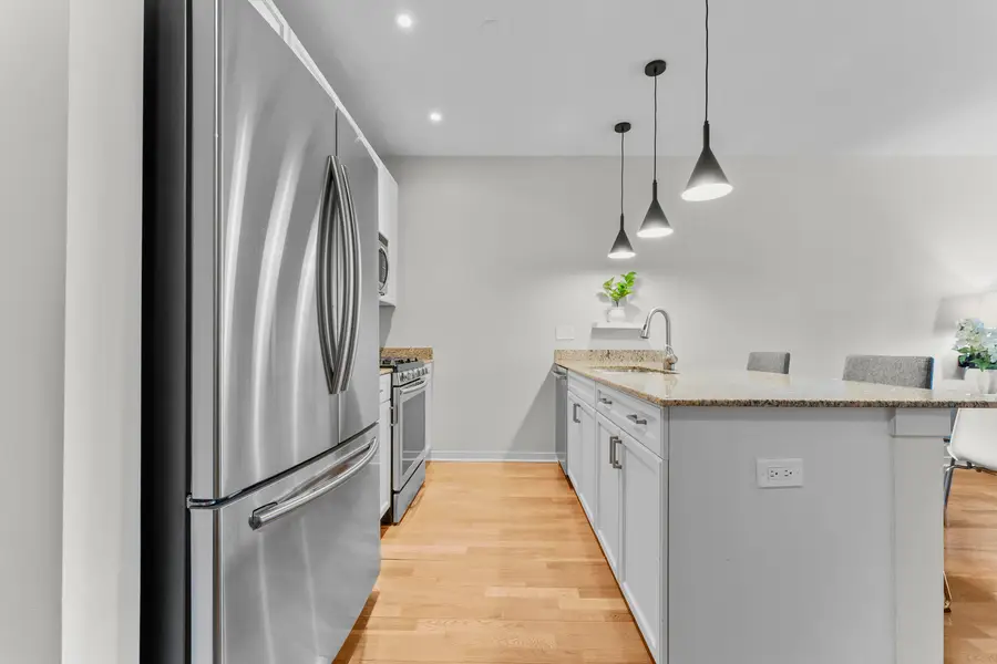 437 W Division Street #708, Chicago, IL 60610 - Image #3