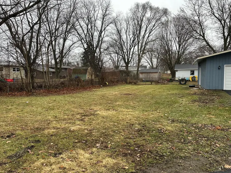 307 Grant Street, Harvard, IL 60033 - Image #2