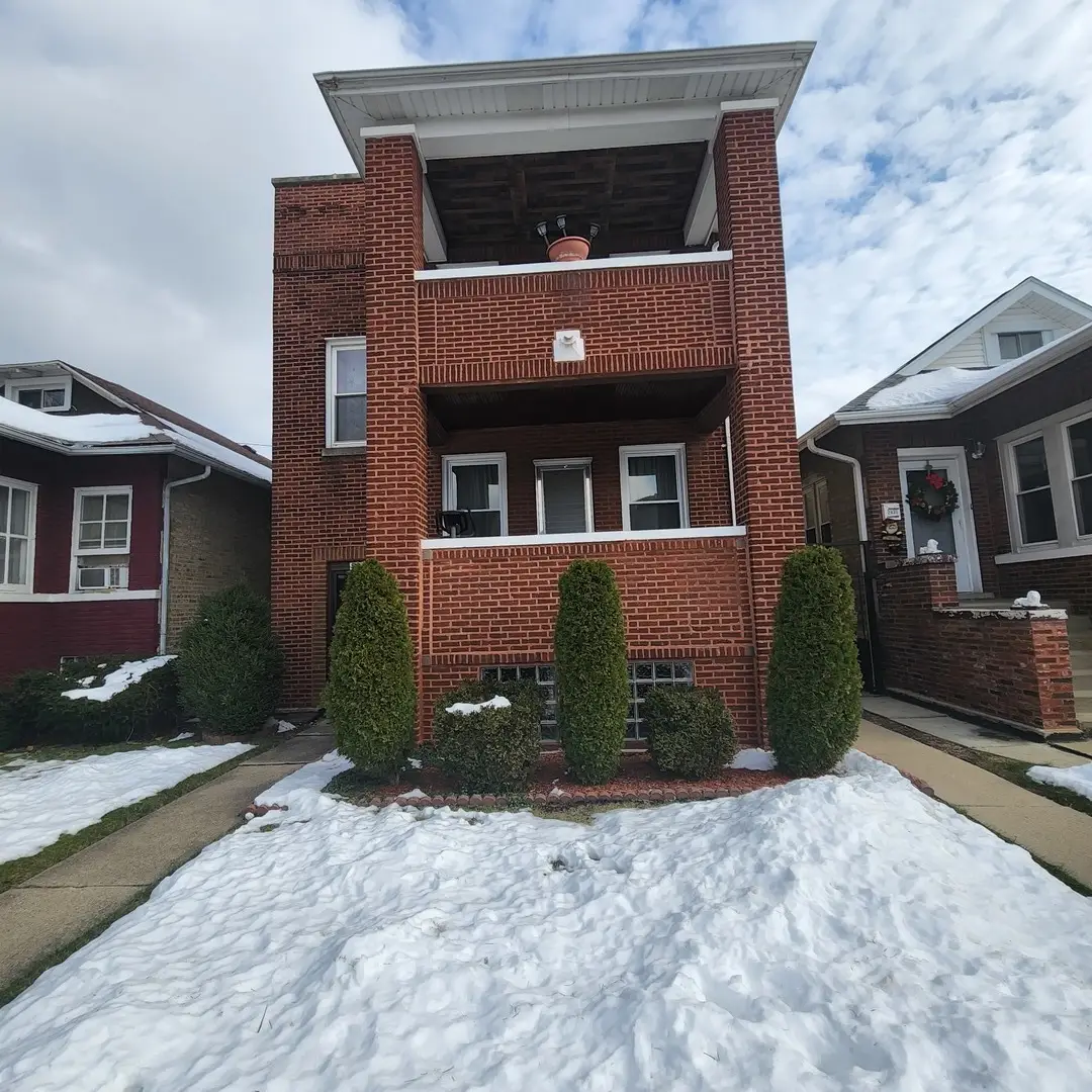 2941 N Harding Avenue, Chicago, IL 60618 - Image #1