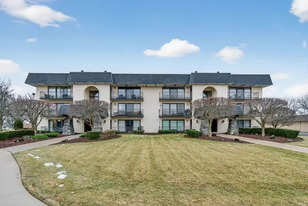 7445 Ponderosa Court #3SE, Orland Park, IL 60462