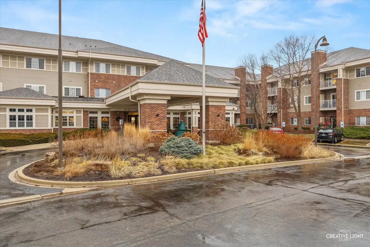 801 N Mclean Boulevard #132, Elgin, IL 60123 - Image #1