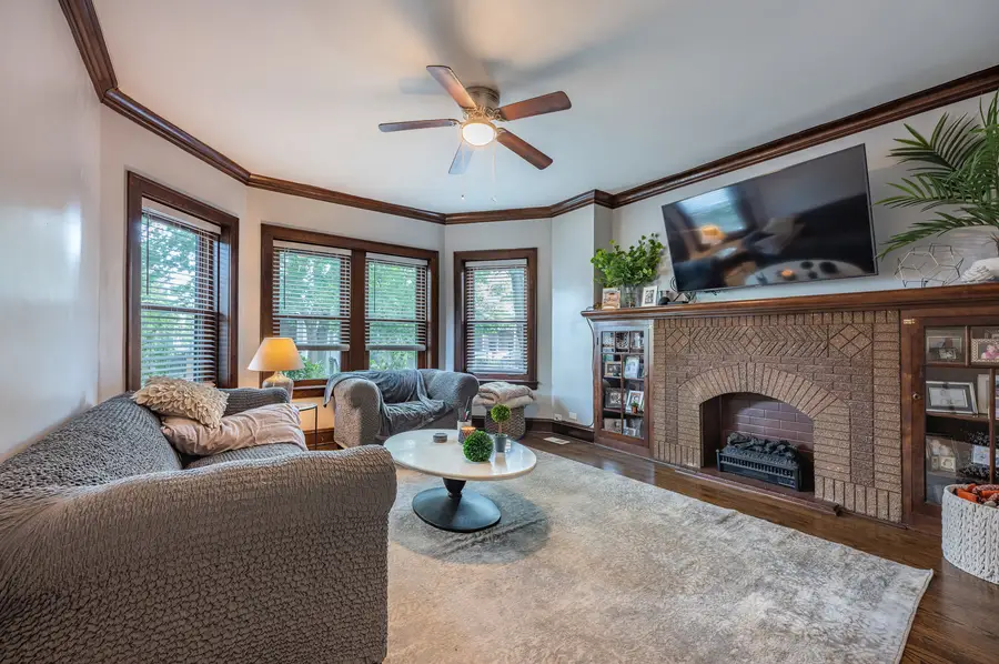 Address Withheld By Seller, Chicago, IL 60618 - Image #2